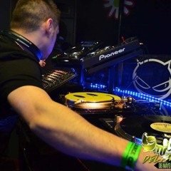 CHIKY Live At LA MÁQUINA DEL TIEMPO 2017 MR Dance Club