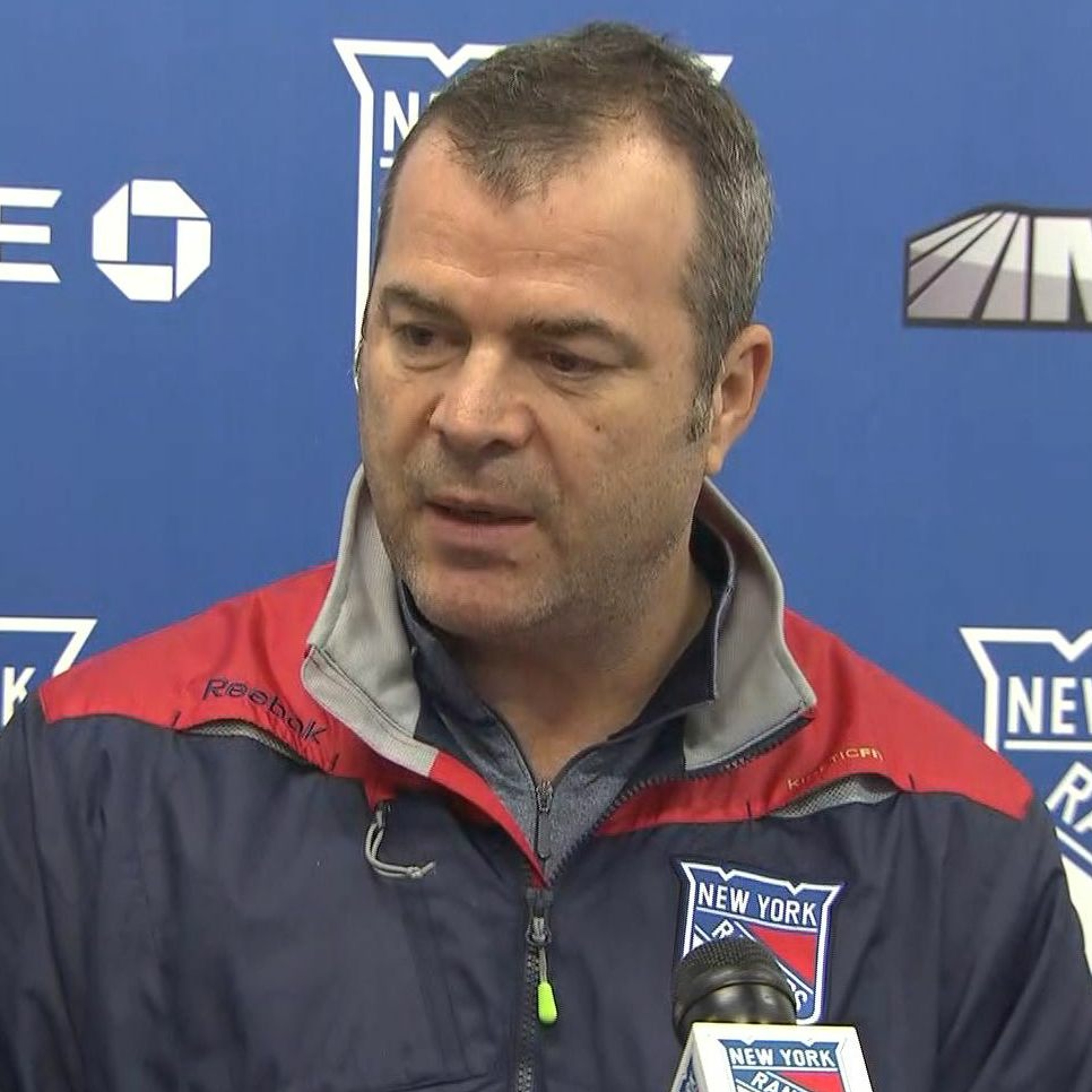 Alain Vigneault talks on clean out day