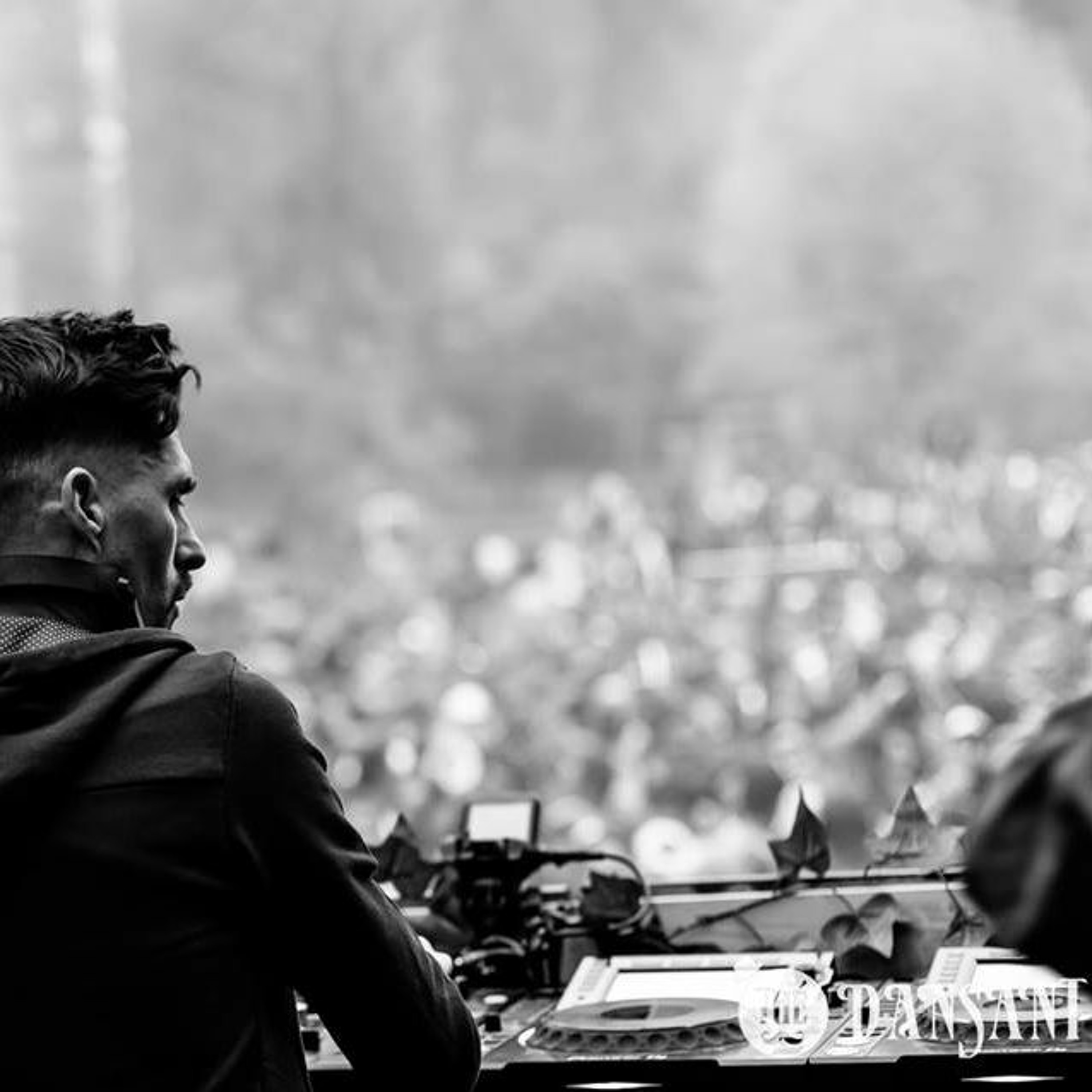 Nico Morano @ Thé Dansant Religion (Villers Abbey) episode artwork