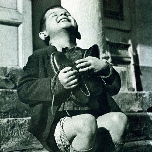 احمد سعد > هبقى حاجة - من فيلم على وضعك