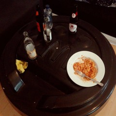 bicep plays panorama bar. your m8 doesnt.