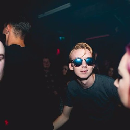 A I Dan - Six Conjoining Cracks