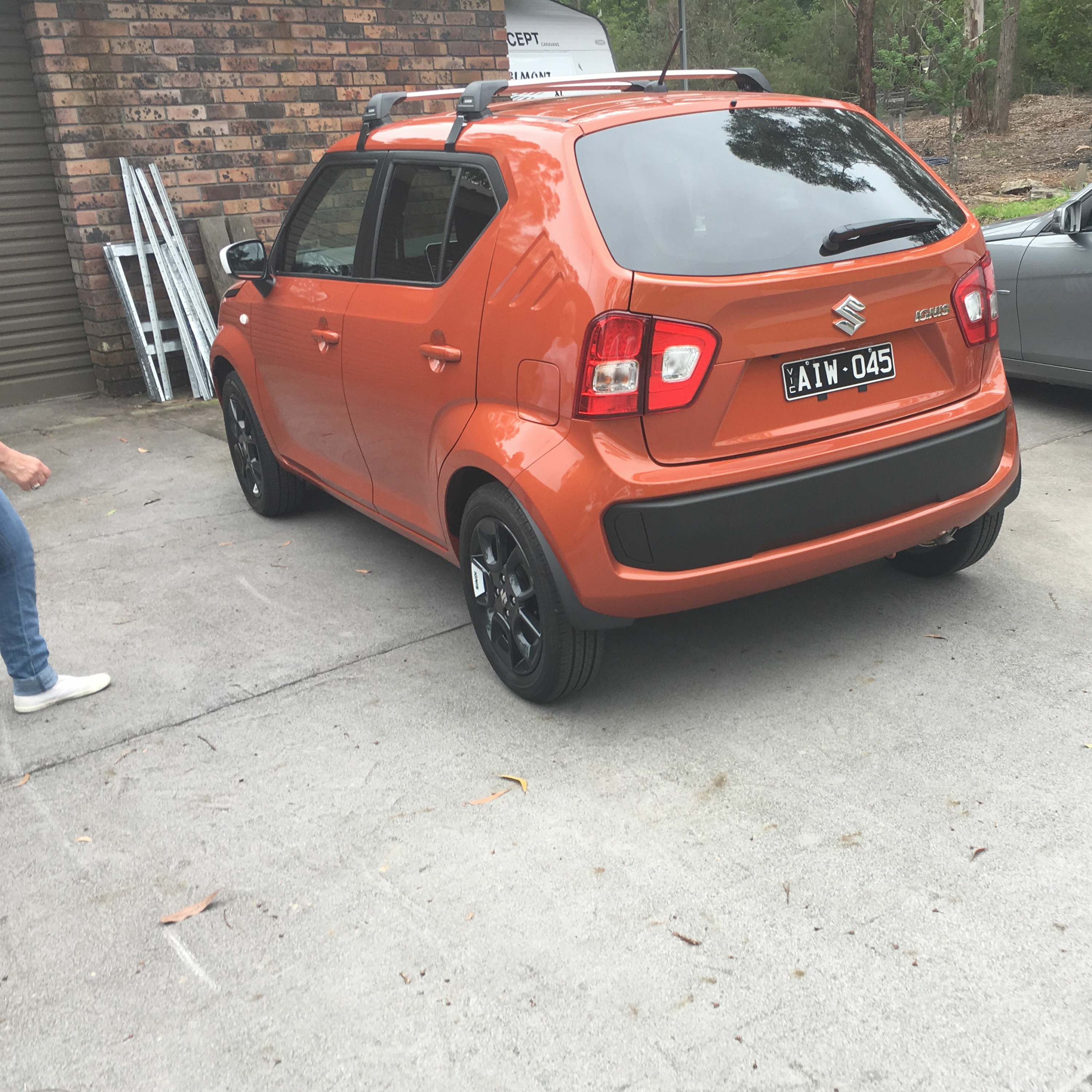 Suzuki Ignis2017 –It is classified as a small SUV but it is a good, practical, funky urban car thumbnail