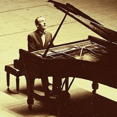 Horowitz Plays Mozart Piano Concerto 23 2nd Mov