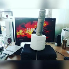 UFO MIC