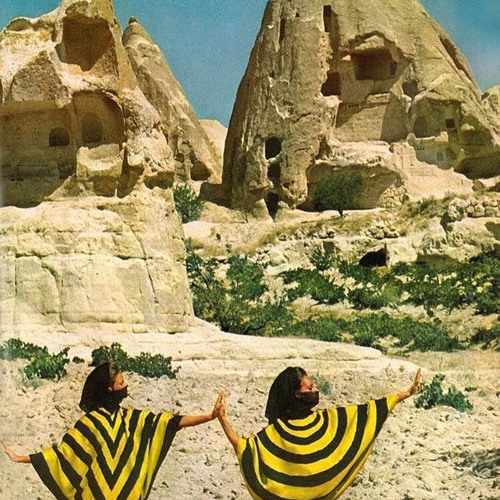 PREMIERE: Turenne - Triplett [Axe On Wax]