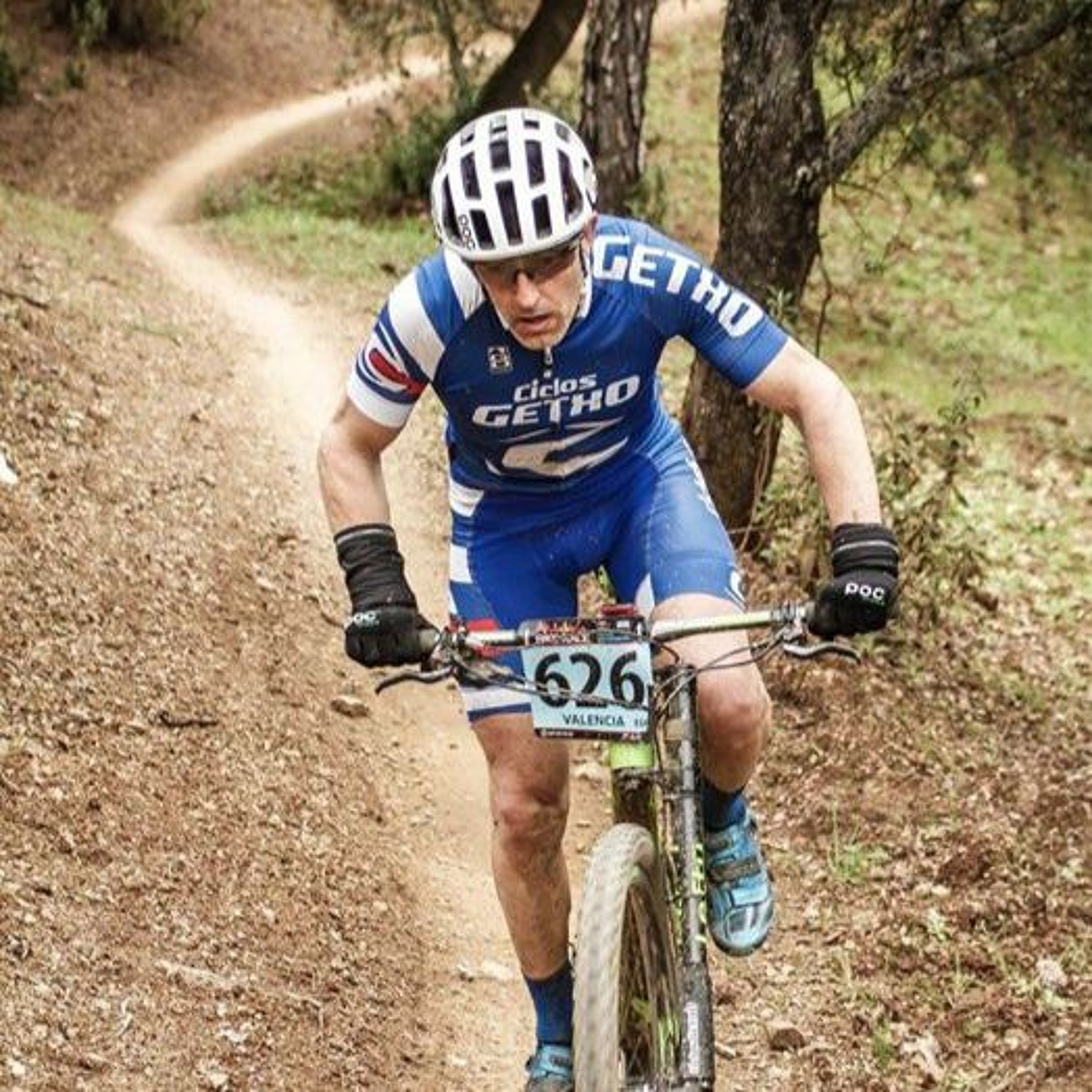 Ponte a rueda. Programa 6 Hablamos con Roberto Valencia. No + muertes ciclistas