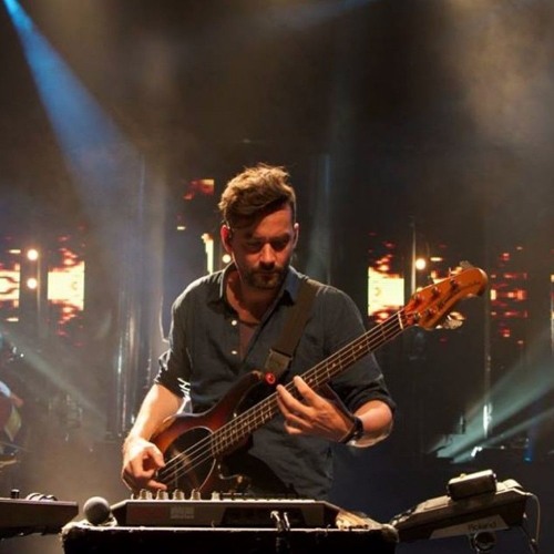 BONOBO (live) abstract science radio wluw 88.7 chicago [2010]