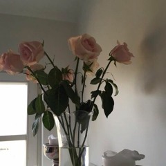 ALOOF FUTURE RADIO MIXXX // 001