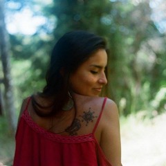 Coral Herencia - Mujer agua