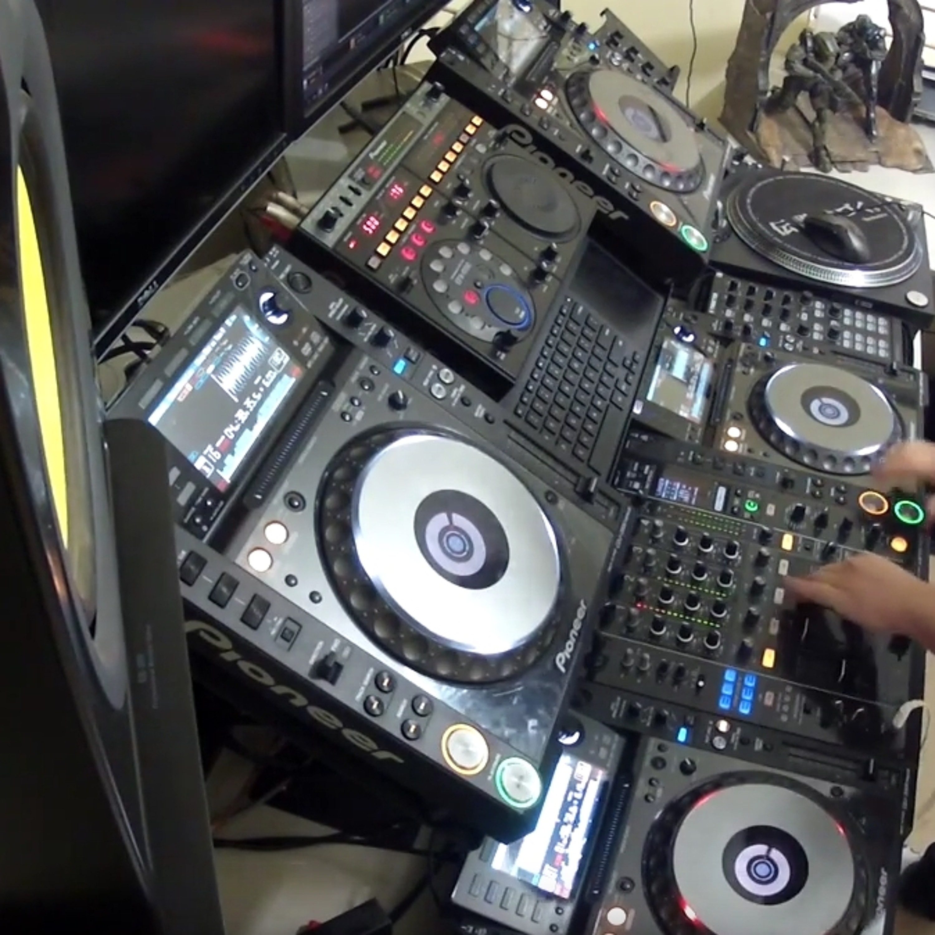 DJCotts