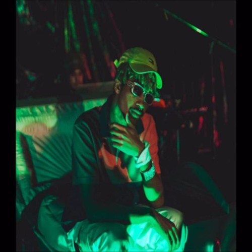 Lil Tracy - Gucci Purse Fulla Diamonds