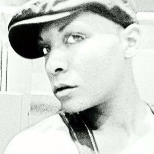 H E  R O I C M I N I