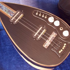 Saz Baglama elettrico