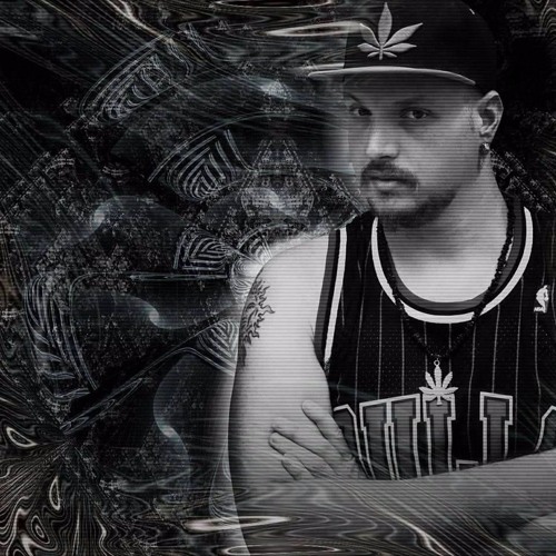 X - Noize - Breaking The Toys (U$HA Vs. Cortex Remix)