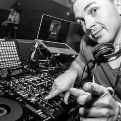 Intro Simon Moon (Niski Głos)Chcesz Zamówić Intro/Reklamę? Pisz Priv na fb.com/tomovipOfficial