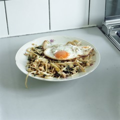 Rouwkost, een documentaire over de aanwezigheid van dat wat afwezig is