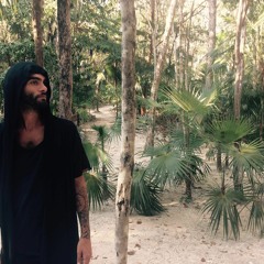 Laion - Senti La Jungla Feat. Socrates (Original Mix)FREEDOWNLOAD