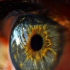 PESCi Feat Nicola Deevey - One Eye Open (Original)