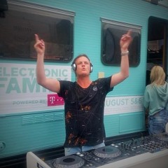 Toyax - Live @ Armin Only Pre Party By Alda Events & Electronic Family (13-05-2017)