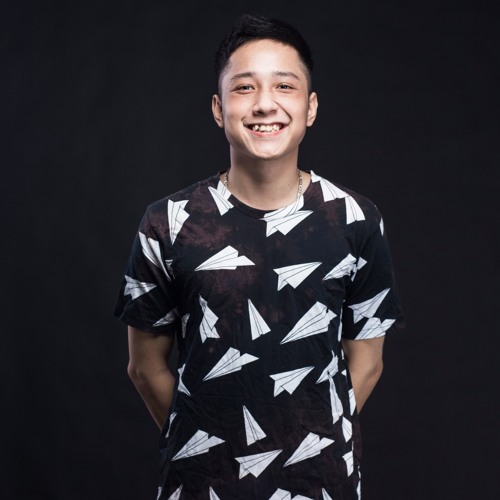 Sơn Live set from Castaway Island 2016