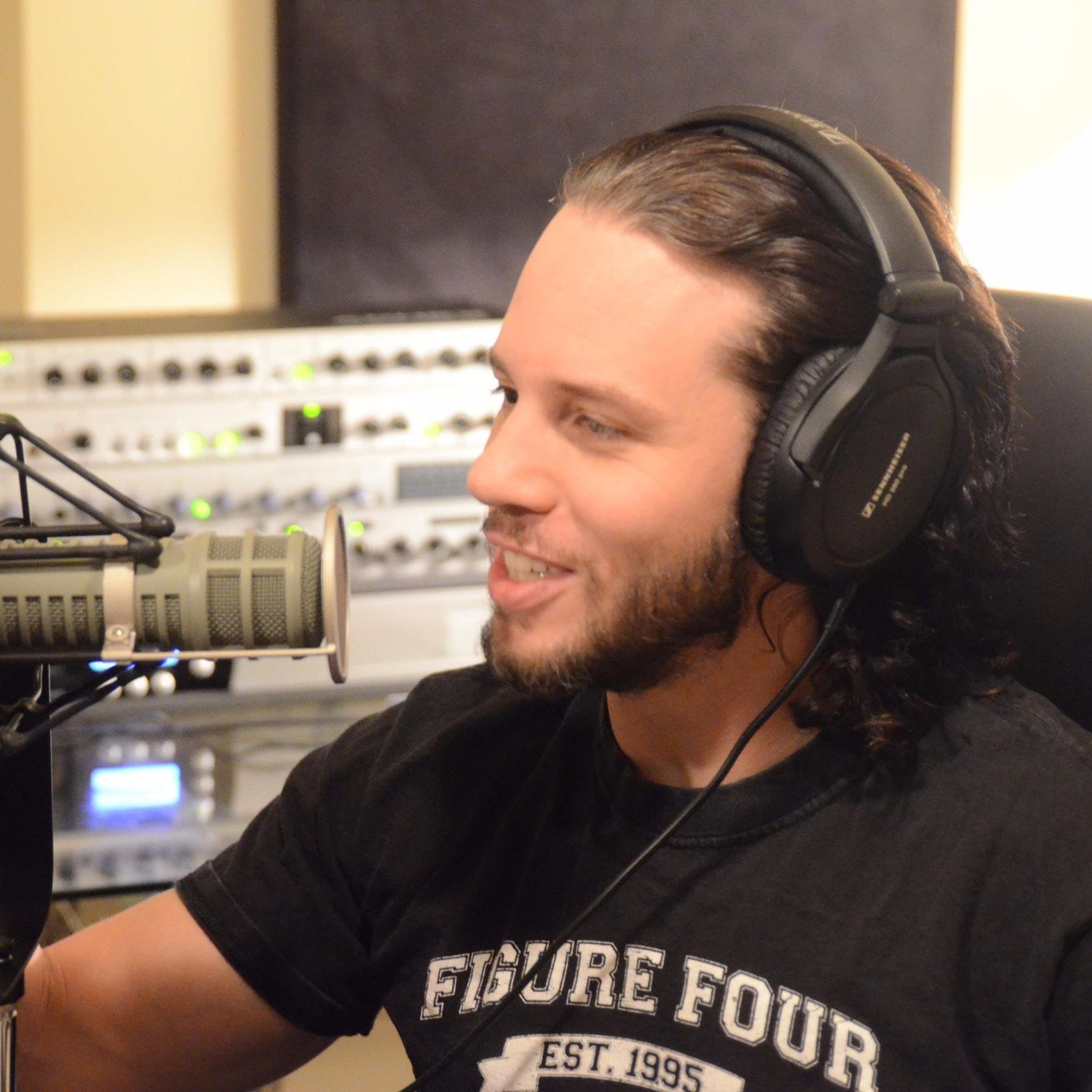 Bryan Alvarez on Career, Jushin Thunder Liger Interview | TSC News 5.11.17 episode artwork