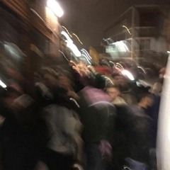 sparka boll i huvet på små barn