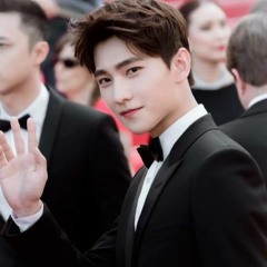 Vy Vy Cười Rất Đẹp Xinh - 杨洋icon Dương Dương ( Yang Yang )