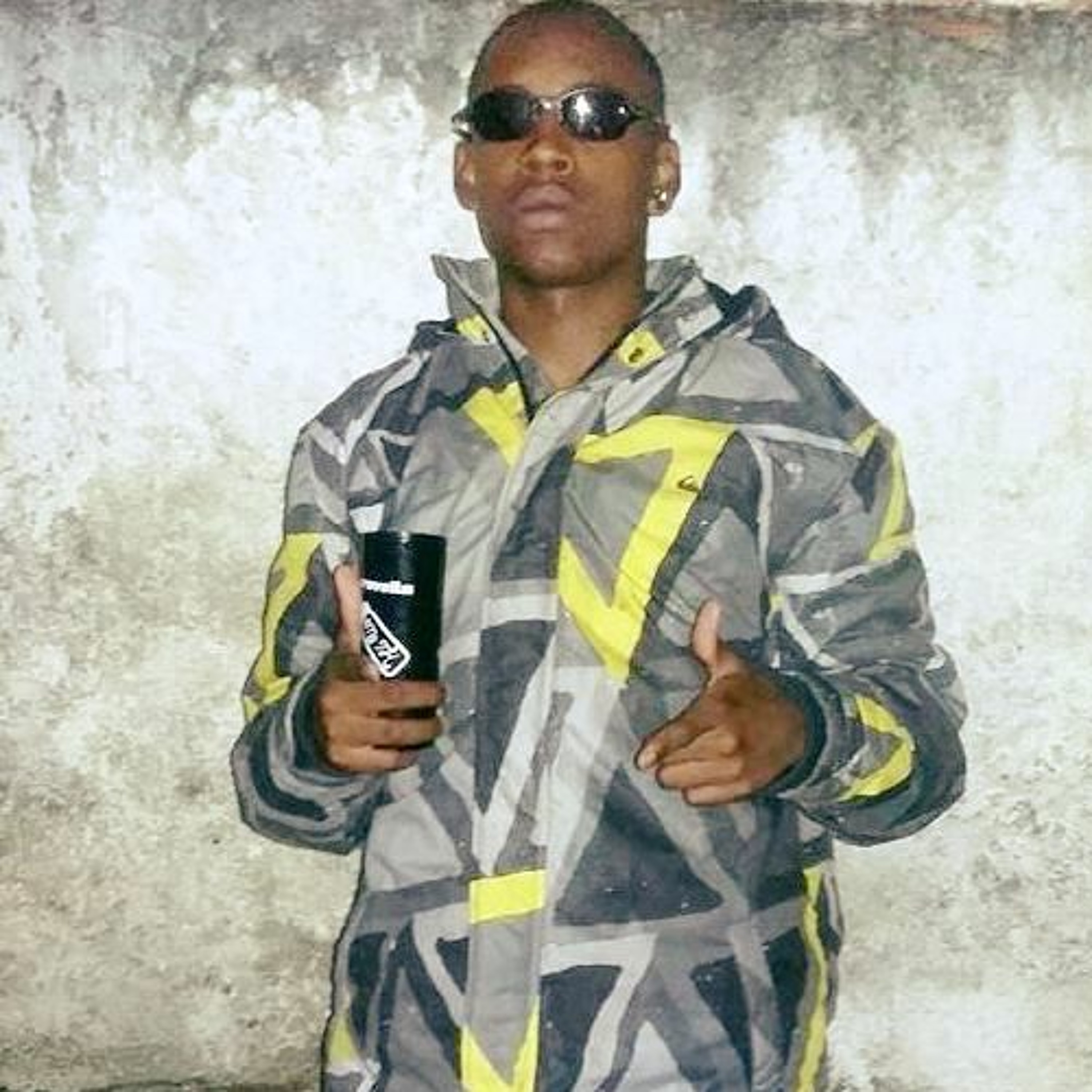 JeeJay LabasQQ  - Mega Das Levada