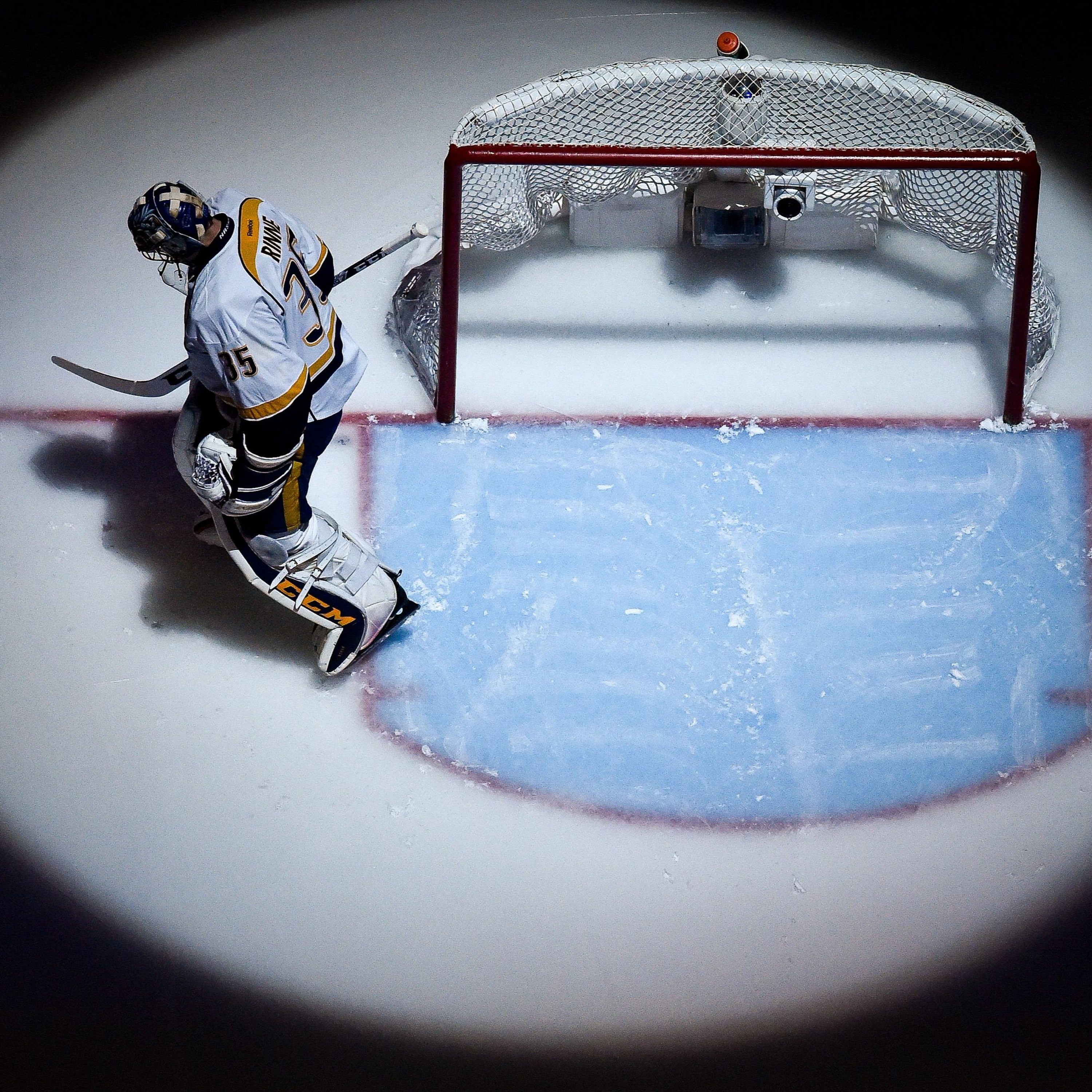 Predators fall in game two to Penguins, series now shifts to Nashville