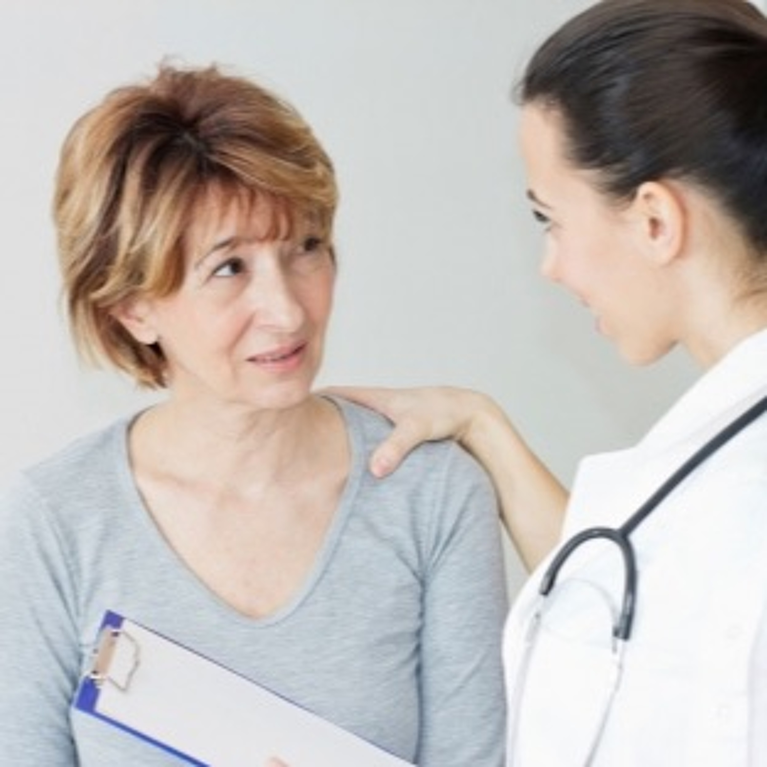 Does the age of menopause affect women's risk of heart disease?