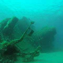 Subaquatic journey