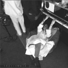 Live Perfomance (april 2017)