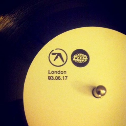AFX - Field Day