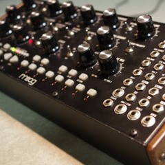 Moog Mother 32