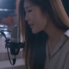 I tried to sing "I hate that I miss you" (미운 날) by Lee Hae Ri (이헤리) of DAVICHI (다비치)