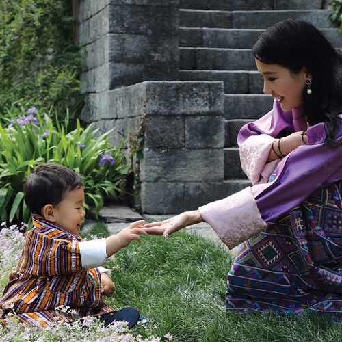 Tendrel song : on the birth of our Gyalsey - MISTY TERRACE and PEMA DEKI .