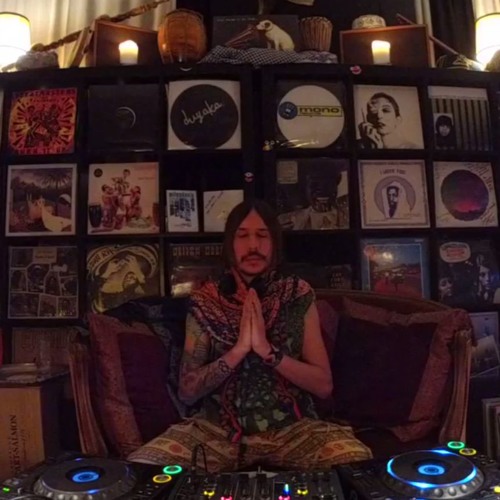 Kasheme's Livingroom Session with Estray (Lump Records)