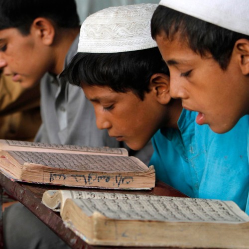 قراءة خيالية بصوت رائع جداً محمد المقيط .~🌹~🌹