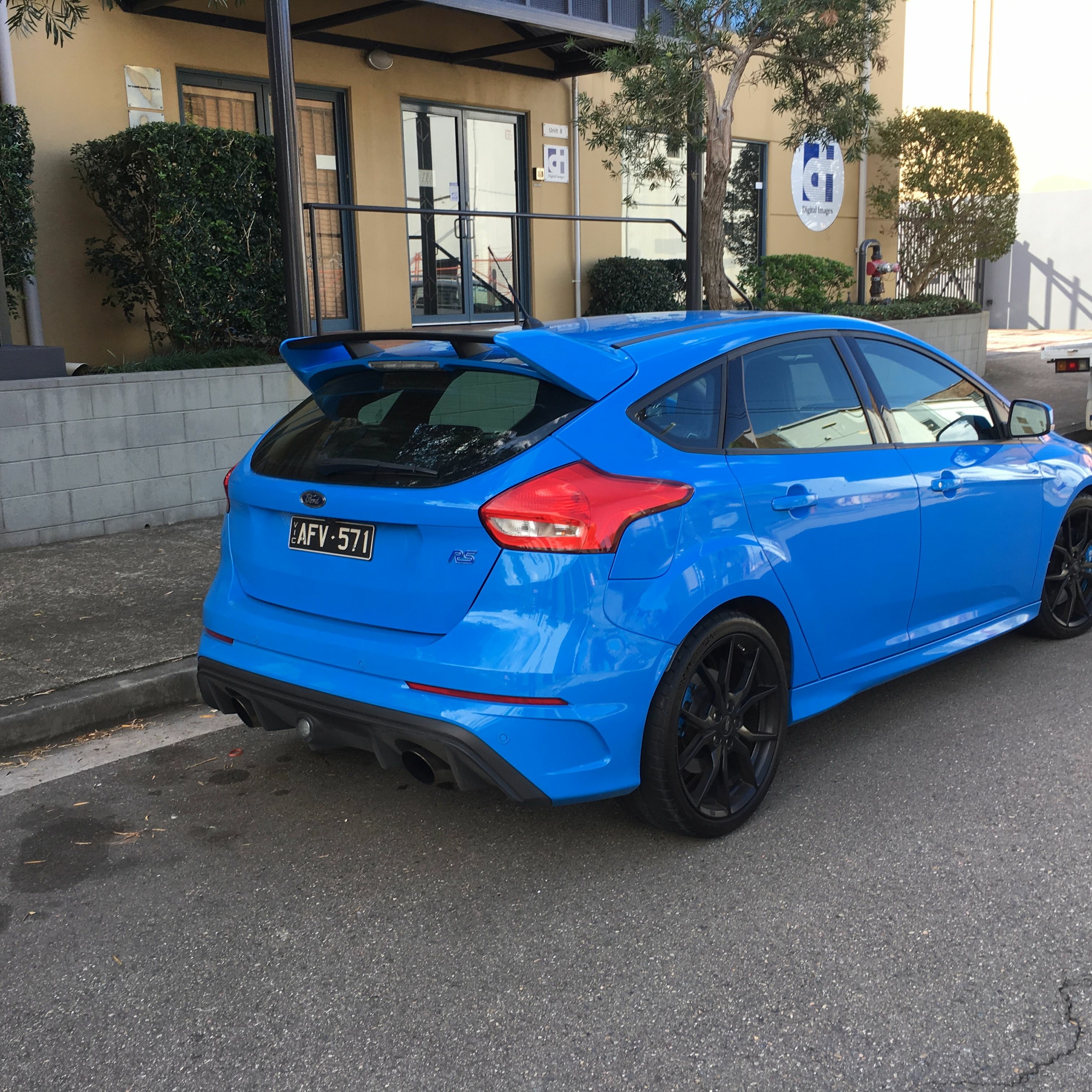 2017 Ford Focus RS review thumbnail