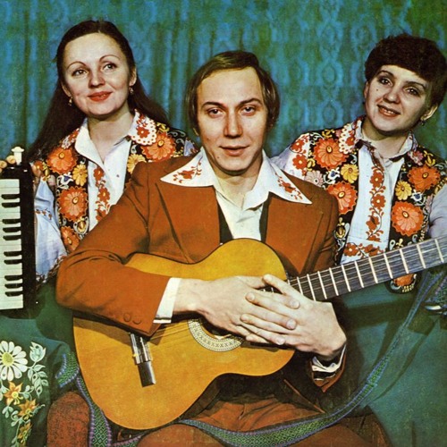 Налетiли журавлi