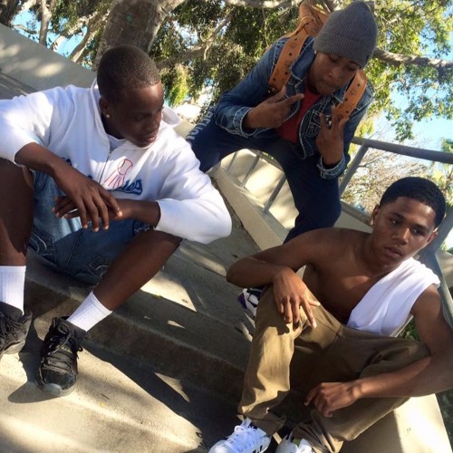 SUMMER GAS- SQUEEK & K9EEZY (WESTKERN AVE PROD.)