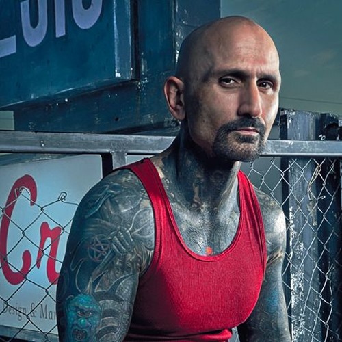 Episode 43: "Do It For The Fans" With Special Guest Robert LaSardo