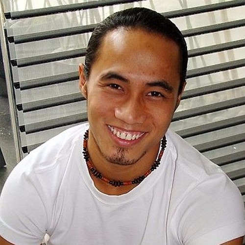 Sắc màu- Phạm Anh Khoa