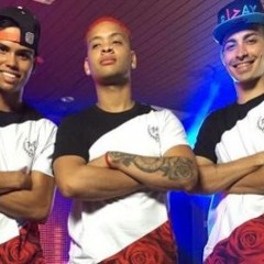 Lesbicas fazendo sexo com pau de borracha Mulher gostosa fazendo sexo com velhinho
