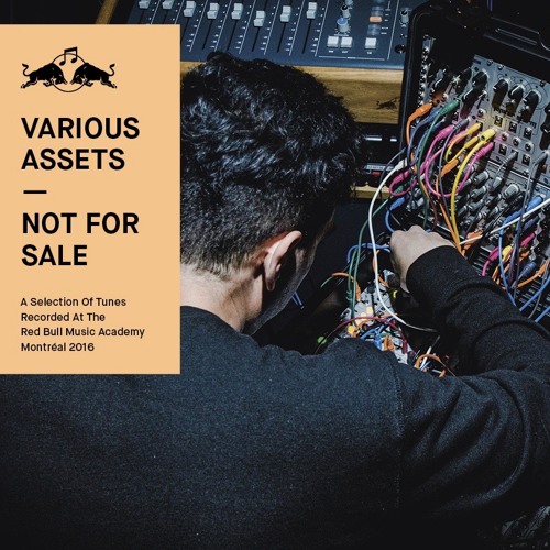 AAAA, Johan Carøe - Hyperfist