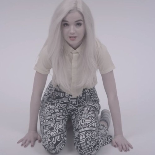 Три мака. Mommy поппи плей тайм. 18 poppy 3 18. Прототип poppy playtime. 18 poppy 3 18.