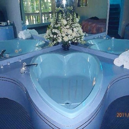 moist boy - not ur friend not ur lover