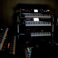 Korg KRONOS,Roland V-Synth&JUPITER-80 demo(improvising a musical performance)