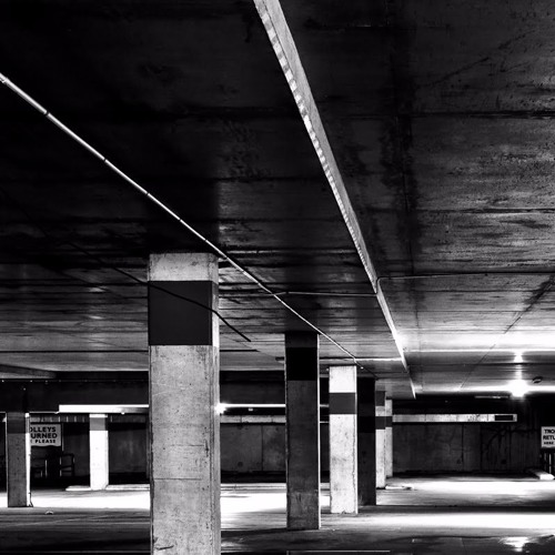 Juggernaut- Lost in Techno